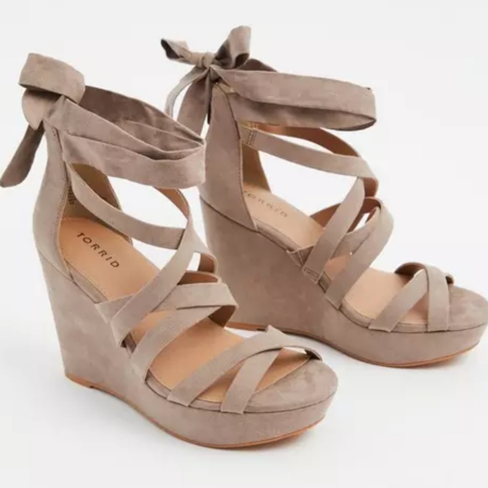 Torrid Taupe Faux Suede Ankle Wrap Wedge Sandal Size 9.5W NWT'S - Picture 2 of 12